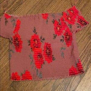 kendal and kylie off the shoulder top